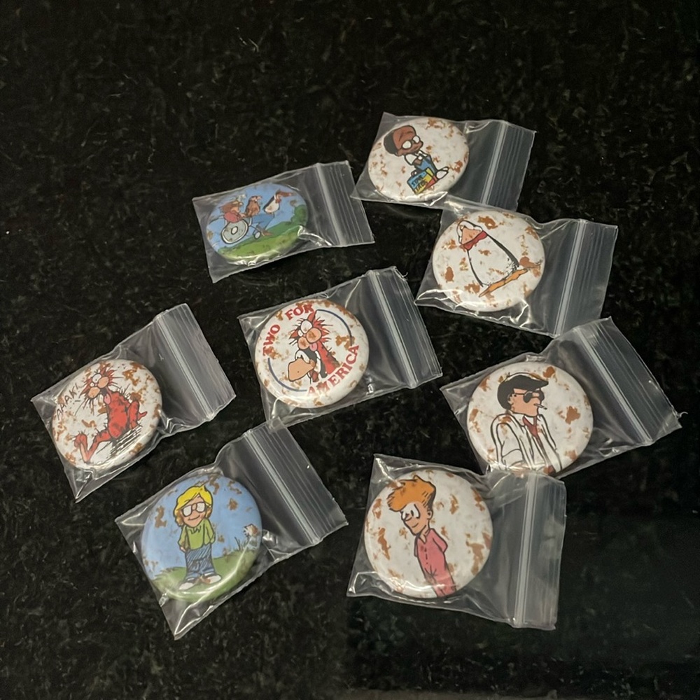Vintage 1980s Bloom County Newspaper Comic Strip Button Pins Two for America